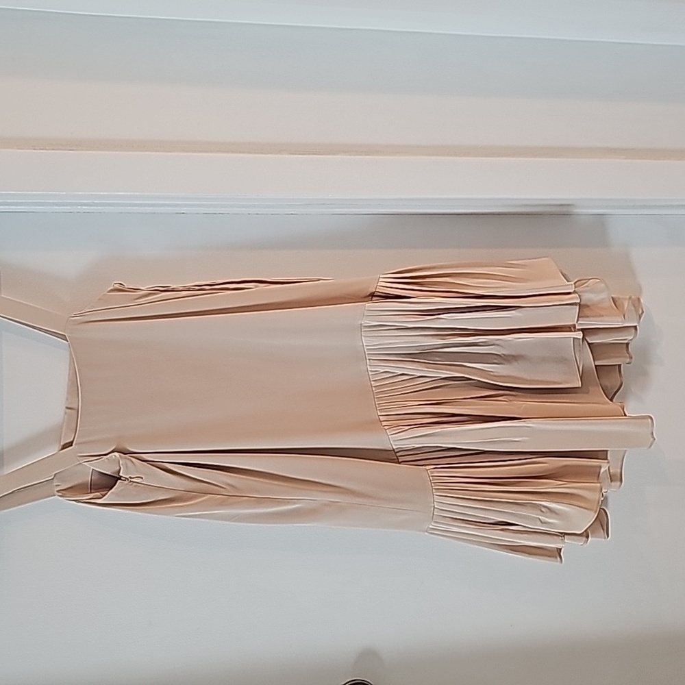 Dress - Picture 2 of 5